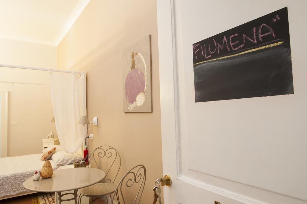 Napul'Art Bed & Breakfast Naples Room photo